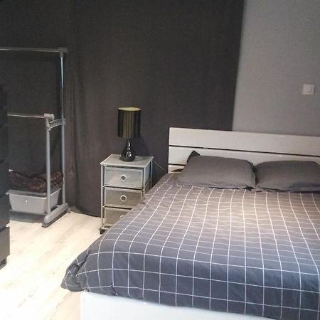 Grande Chambre Poissy Exterior photo